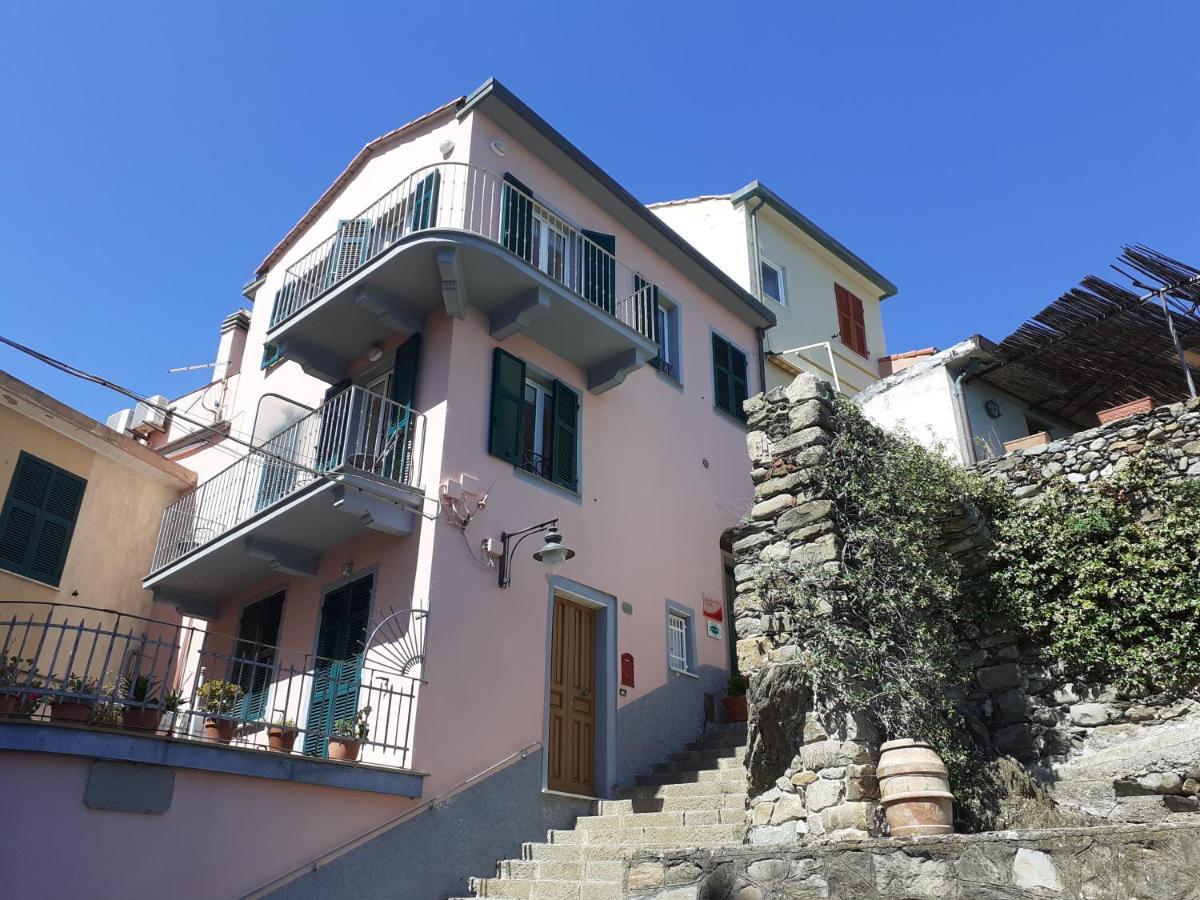 Alla Porta Rossa Manarola Exterior photo